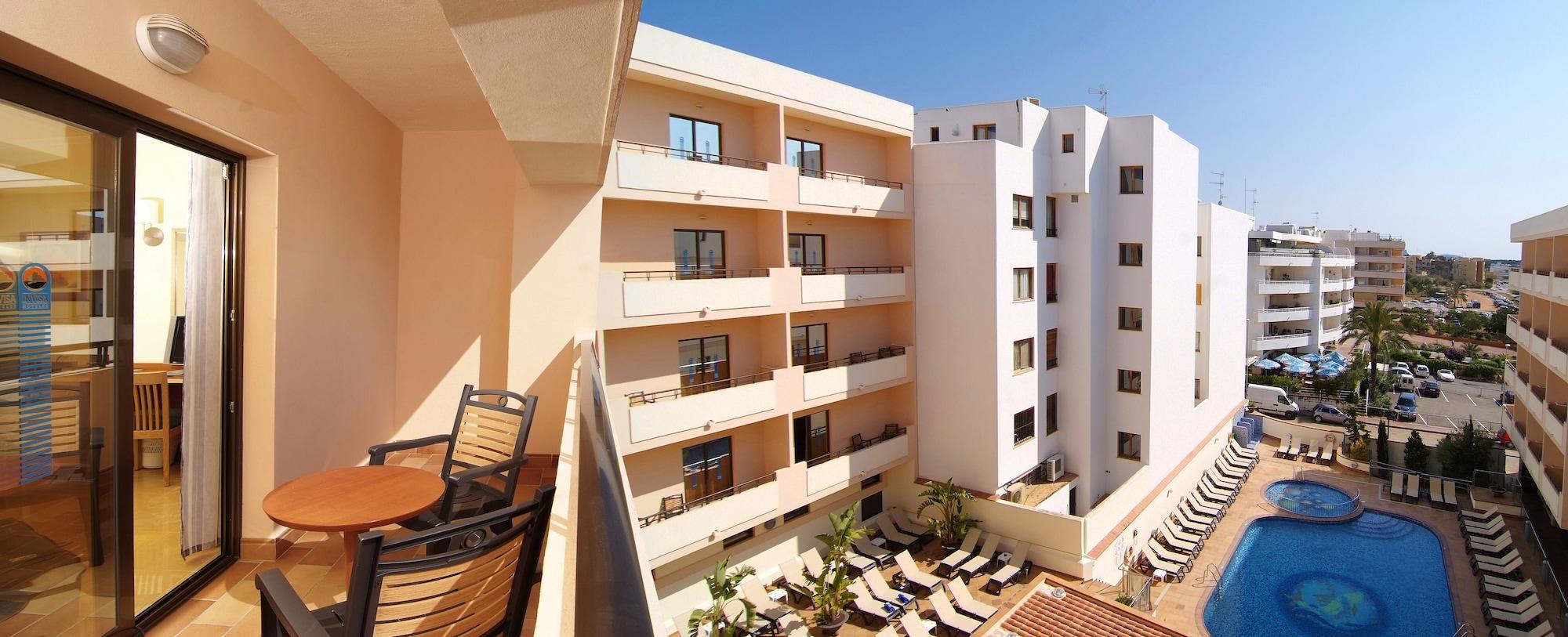 סנטה אאולריה דס ריו Invisa Hotel La Cala (Adults Only) מראה חיצוני תמונה